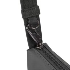 Travelon Umhängetasche Diebstahlsicher Crossbody Metro 12 Travelon Umhängetasche Diebstahlsicher Crossbody Metro -FJÄLLRÄVEN Boutiquen 021453 4 1280x1280 1