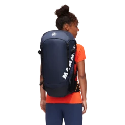 Mammut Ducan 30 Women -FJÄLLRÄVEN Boutiquen 2530 00330 5975 mod back 1280x1280