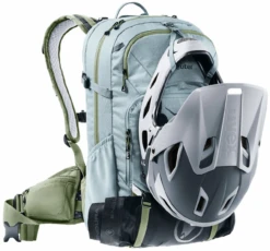 Deuter Attack 18 SL -FJÄLLRÄVEN Boutiquen 3210221 2273 Attack18SL s21 d6 1280x1280