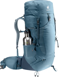 Deuter Aircontact Lite 40 + 10 21 Deuter Aircontact Lite 40 + 10 -FJÄLLRÄVEN Boutiquen 3340123 1374 AircontactLite40plus10 atlantic ink D 07 1280x1280