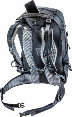 Deuter Trail 26 -FJÄLLRÄVEN Boutiquen 3440321 7403 Trail26 black graphite D 03 1 1280x1280