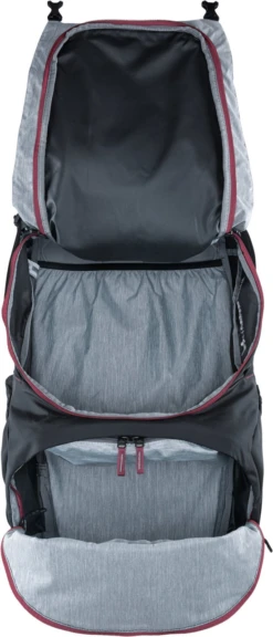 Deuter Aviant Voyager 60+10 SL -FJÄLLRÄVEN Boutiquen 3513022 7000 AViANTVoyager60plus10SL black D 03 1280x1280