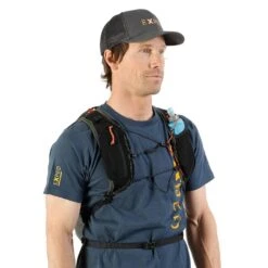 Exped Stormrunner 25 21 Exped Stormrunner 25 -FJÄLLRÄVEN Boutiquen PI stormrunner shoultertraeger flasche sven 1280x1280 1