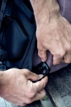 Ortlieb Carrying System Bike Pannier -FJÄLLRÄVEN Boutiquen carrysystem f35 ham ort 26051 1280x1280
