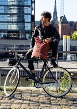 Ortlieb Commuter-Daypack City Black -FJÄLLRÄVEN Boutiquen commuterdaypack city ham 25252 1 1280x1280