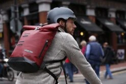 Ortlieb Commuter-Daypack City Petrol -FJÄLLRÄVEN Boutiquen commuterdaypack city irl 6647 1280x1280 2