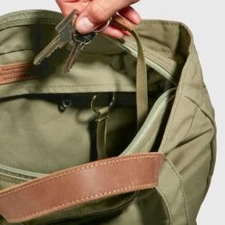 FJÄLLRÄVEN Fjällräven Totepack No. 2 -FJÄLLRÄVEN Boutiquen f24229 ss19 srrf totepack no2 fjaellraeven 21 1280x1280 1