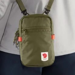 FJÄLLRÄVEN Fjällräven High Coast Pocket 14 FJÄLLRÄVEN Fjällräven High Coast Pocket -FJÄLLRÄVEN Boutiquen high coast pocket 23226 620 e model fjr 1280x1280