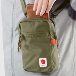 FJÄLLRÄVEN Fjällräven High Coast Pocket 17 FJÄLLRÄVEN Fjällräven High Coast Pocket -FJÄLLRÄVEN Boutiquen high coast pocket 23226 620 h detail fjr 1280x1280