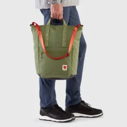 FJÄLLRÄVEN Fjällräven High Coast Totepack 21 FJÄLLRÄVEN Fjällräven High Coast Totepack -FJÄLLRÄVEN Boutiquen high coast totepack 23225 620 e model fjr 1280x1280