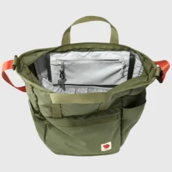 FJÄLLRÄVEN Fjällräven High Coast Totepack 25 FJÄLLRÄVEN Fjällräven High Coast Totepack -FJÄLLRÄVEN Boutiquen high coast totepack 23225 620 j detail fjr 1280x1280