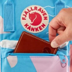 FJÄLLRÄVEN Fjällräven Kånken Art Mini -FJÄLLRÄVEN Boutiquen kanken art mini 23611 972 m detail fjr 1280x1280