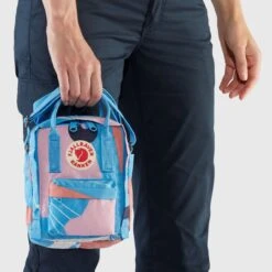 FJÄLLRÄVEN Fjällräven Kånken Art Sling -FJÄLLRÄVEN Boutiquen kanken art sling 23633 972 f detail fjr 1280x1280 1
