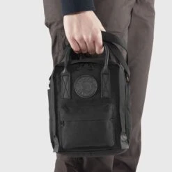 FJÄLLRÄVEN Fjällräven Kånken No. 2 Black Sling 14 FJÄLLRÄVEN Fjällräven Kånken No. 2 Black Sling -FJÄLLRÄVEN Boutiquen kanken no 2 black sling 23799 550 j detail fjr 1280x1280 1