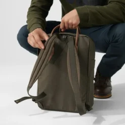 FJÄLLRÄVEN Fjällräven Kånken No. 2 Laptop 15" Acorn -FJÄLLRÄVEN Boutiquen kanken no 2 laptop 15 23569 663 i detail fjr 1280x1280 1