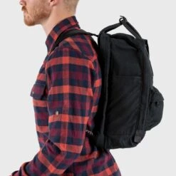 FJÄLLRÄVEN Fjällräven Kånken No. 2 Laptop 15" Black Black 13 FJÄLLRÄVEN Fjällräven Kånken No. 2 Laptop 15" Black Black -FJÄLLRÄVEN Boutiquen kanken no 2 laptop 15 black 23568 550 e model fjr 1280x1280 1