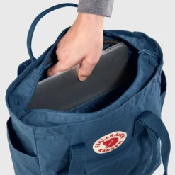 FJÄLLRÄVEN Fjällräven Kånken Totepack Pink -FJÄLLRÄVEN Boutiquen kanken totepack 23710 560 f detail fjr 1280x1280 9