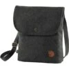 FJÄLLRÄVEN Fjällräven Norrvåge Pocket Grey -FJÄLLRÄVEN Boutiquen norrvagepocket grey 1280x1280