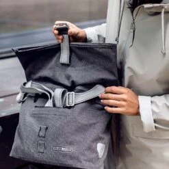 Ortlieb Twin-City Urban QL2.1 Pepper -FJÄLLRÄVEN Boutiquen twincity urban cph 06097 2 1 1280x1280 1